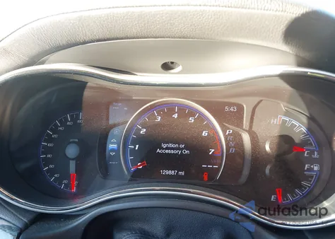 2016 Jeep Grand Cherokee Srt Night z USA, uszkodzony, nr VIN 1C4RJFDJ3GC321436